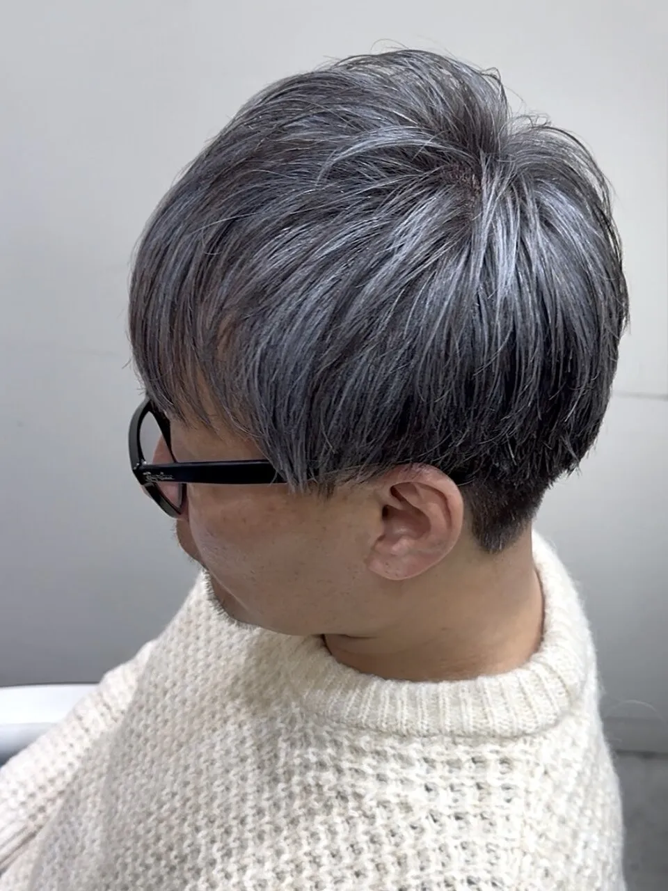 筋感メッシュ/白髪ぼかし/シルバーメッシュ/40代男性髪型